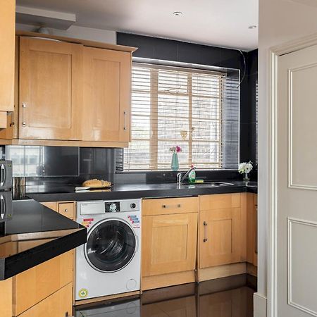 Picktheplace Lancaster Gate London Exterior photo