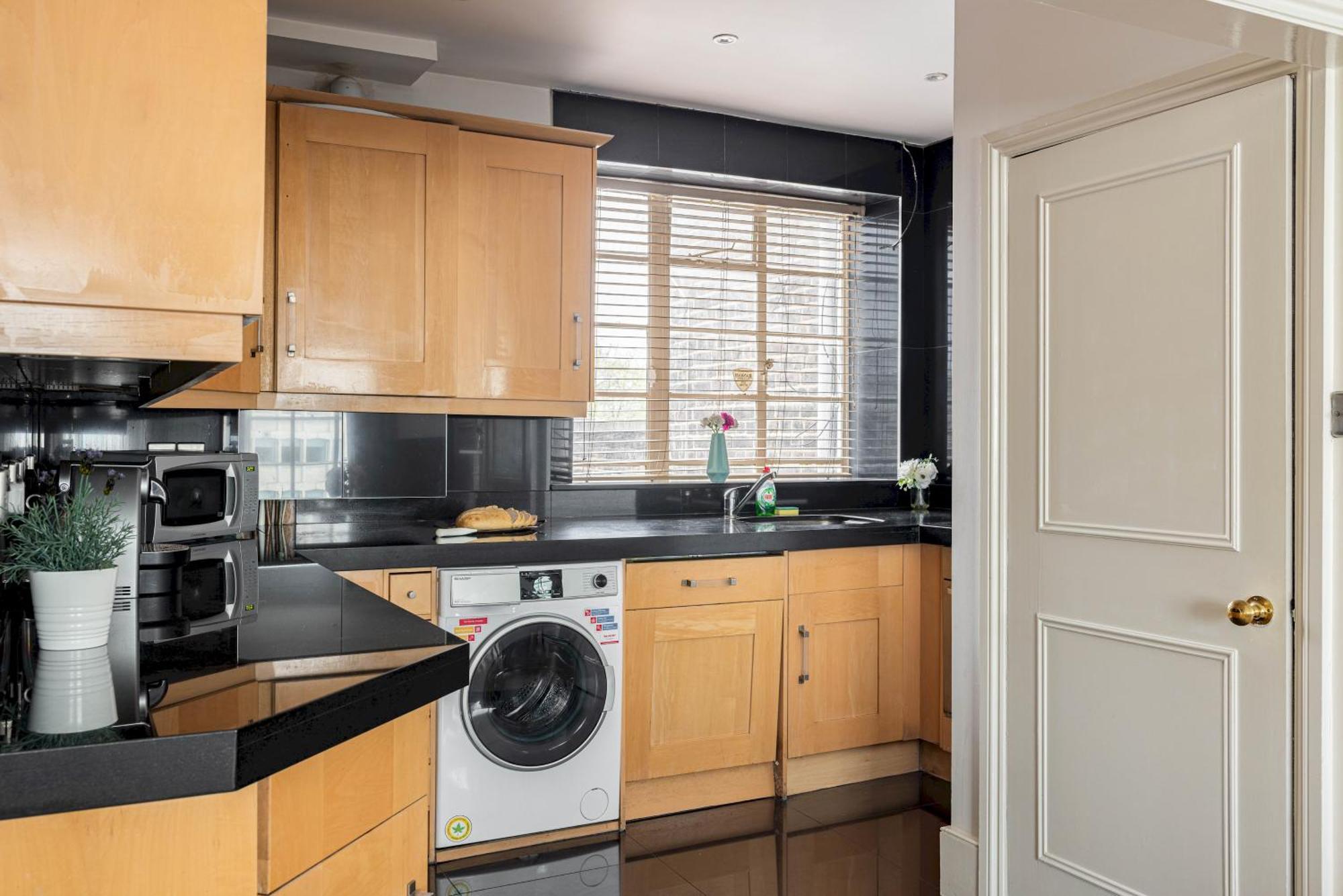 Picktheplace Lancaster Gate London Exterior photo